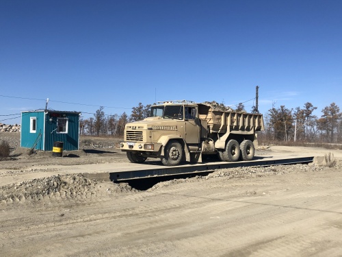 Весы электронные площадочные SCS-100 1600*300mm, грузоподъемн.100т ― ГК АзияСпецИмпорт